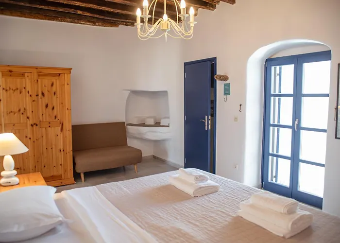 Cyclades Naxos * Glinado Naxos